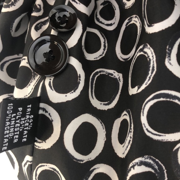 ✨LIKE NEW ✨ LINDA ALLARD ELLEN TRACY PETITE BLACK BLAZER CIRCLE PATTERN - Picture 4 of 5